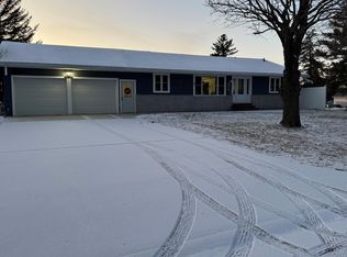602 N 6th St, Olivia, MN 56277
