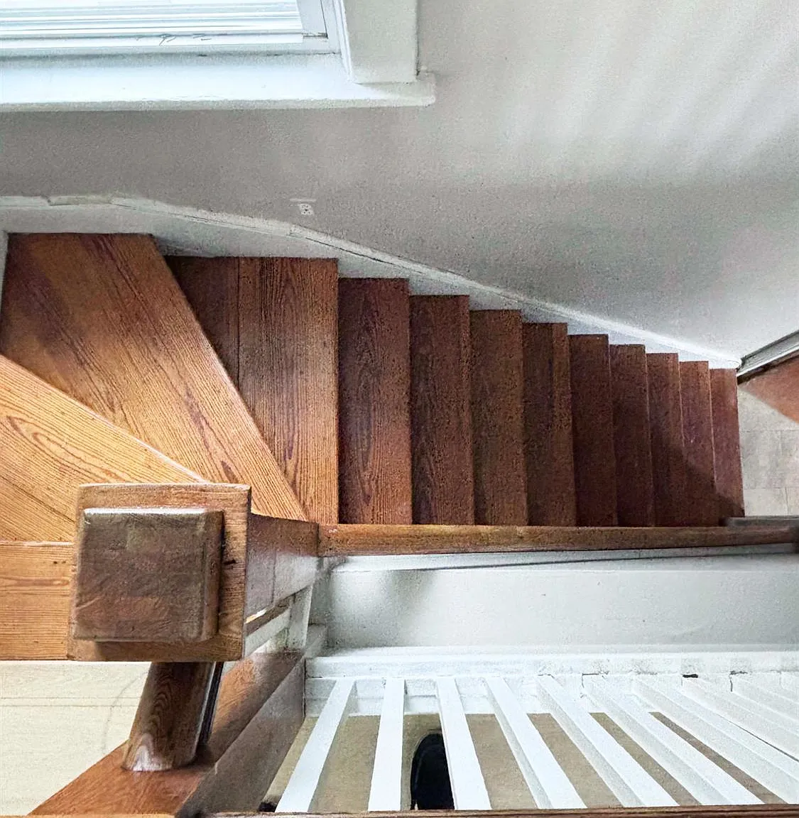 2 bed, 1.0 bath, $1,900 — Photo 3