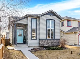 41 N Covebrook Close NE, Calgary, AB T3K 6J6