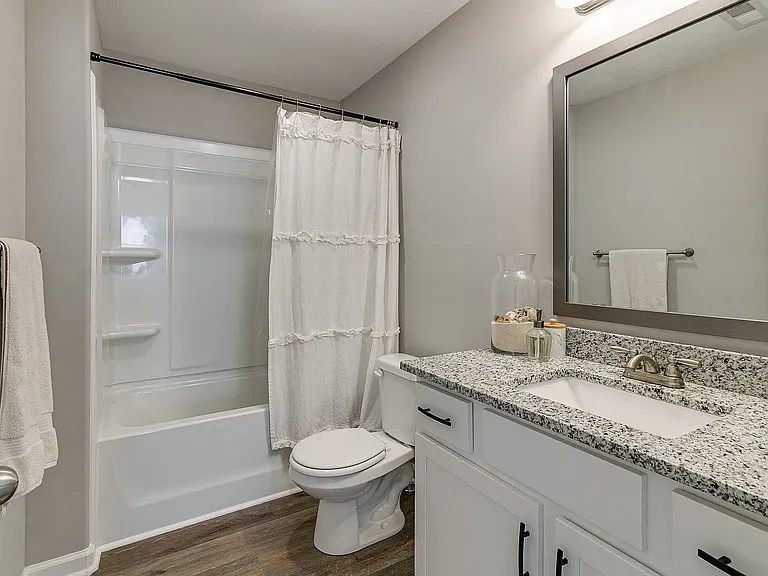 924 E Happy Hollow Dr — Photo 21