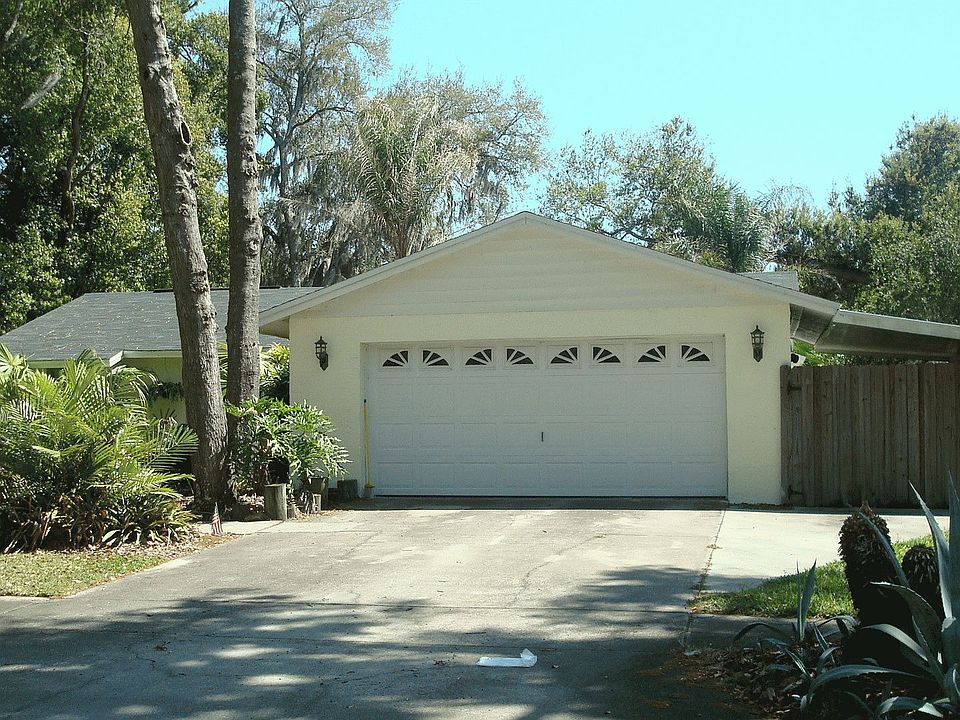 1st image of 2352 Windsor Oaks Ave