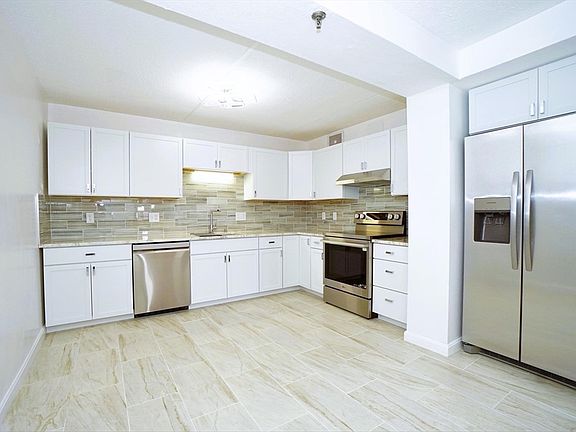 2nd image of 2500 Mystic Valley Pkwy APT 401