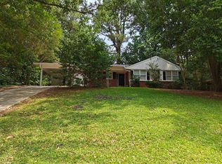 2644 Pineland Ave, Atlanta, GA 30340