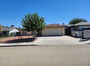 37334 55th St E, Palmdale, CA 93552