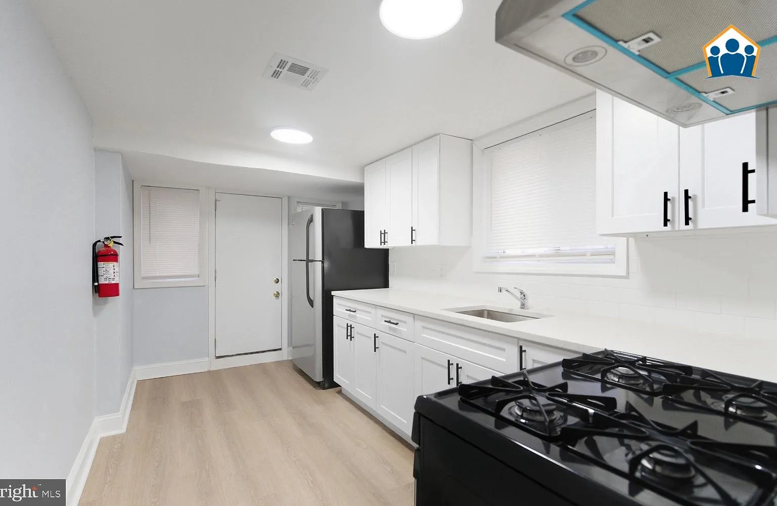 2 bed, 611 sqft, $1,550 — Photo 3