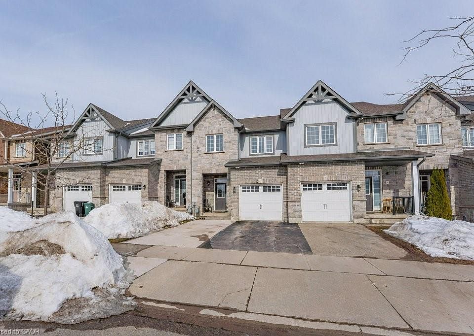 1st image of 8 Renfrew St
