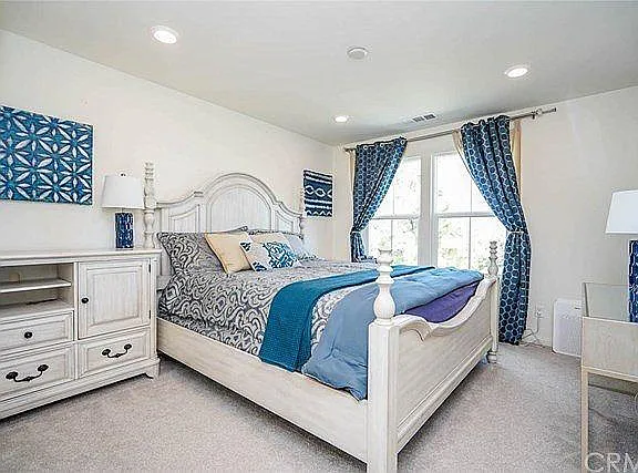 4 bed, 1641 sqft, $3,800 — Photo 1