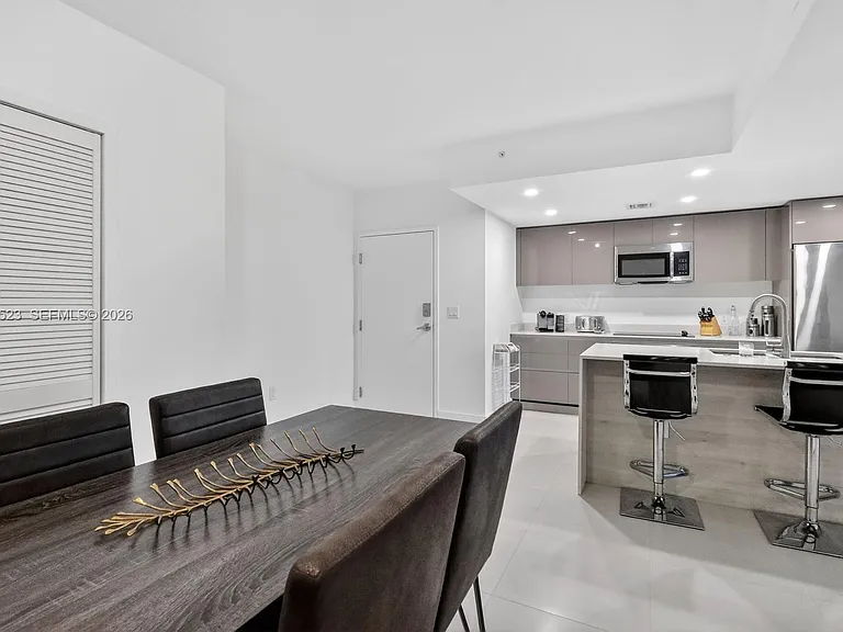 13800 Highland Dr #308 — Photo 8