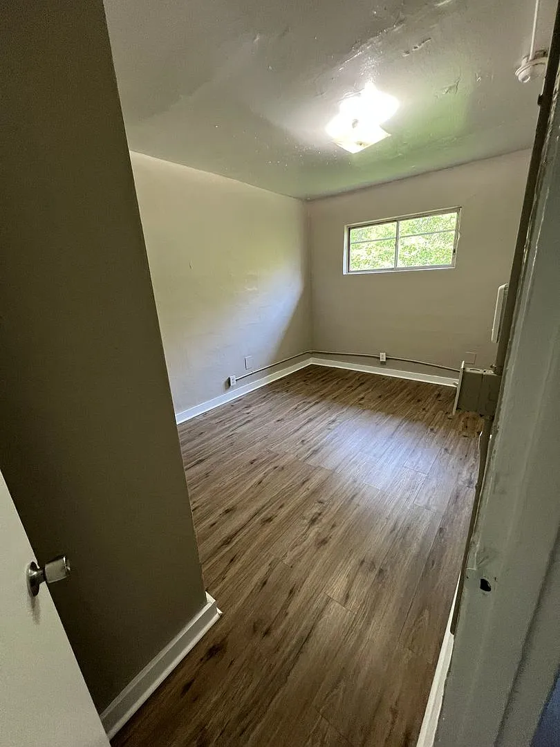 4113 Dorris Street — Photo 2