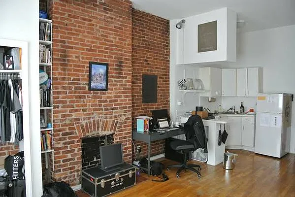 Rented by Metropolitan Realty | media 8