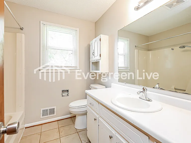108 Mulberry St — Photo 13