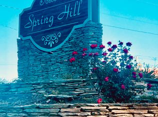 32509 Spring Crest Dr, Glade Spring, VA 24340