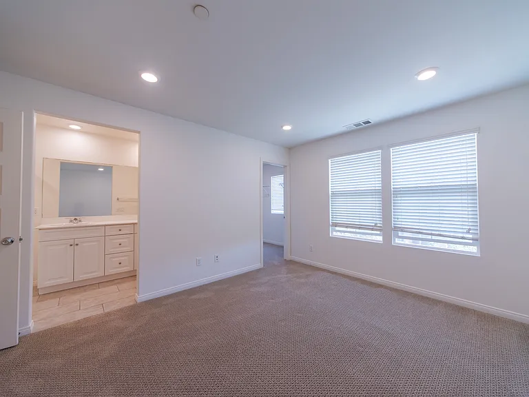 16145 Sereno Ln — Photo 18