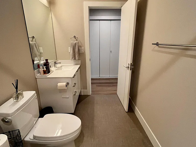 4179 SE 68th Ave — Photo 7