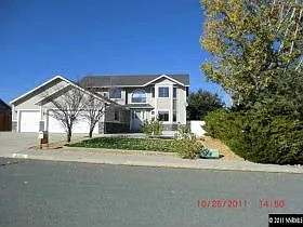 5585 Grasswood Dr photo 1
