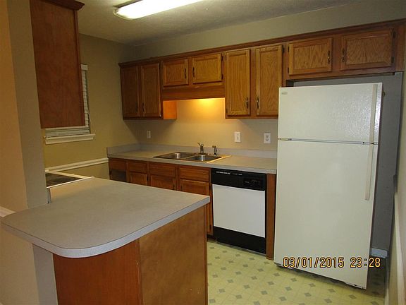 5th image of 1850 S Twin Pine Dr