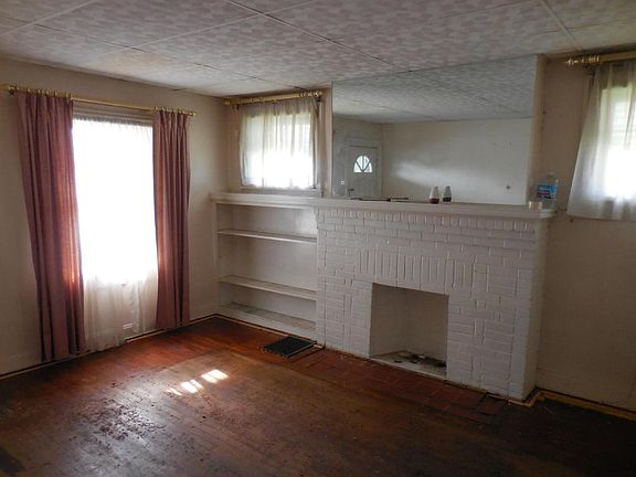 2nd image of 385 Highland Ave