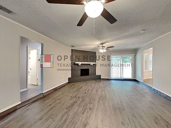 4th image of 3117 Gerome St