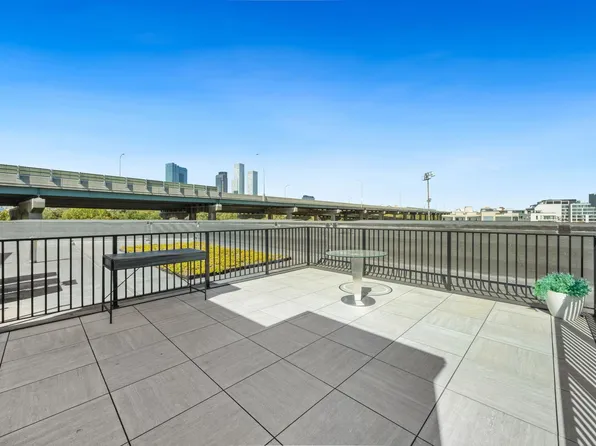 425 3rd Street image 21 of 41