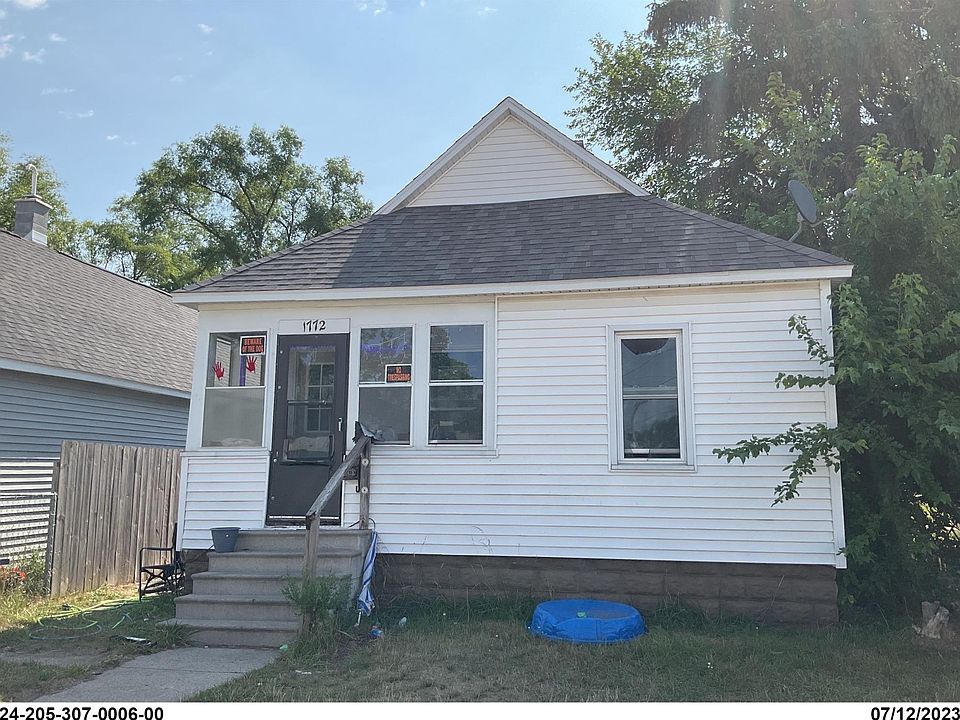 1st image of 1772 Pine St