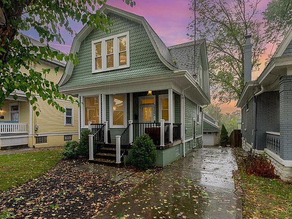 2nd image of 2752 Willard Ave