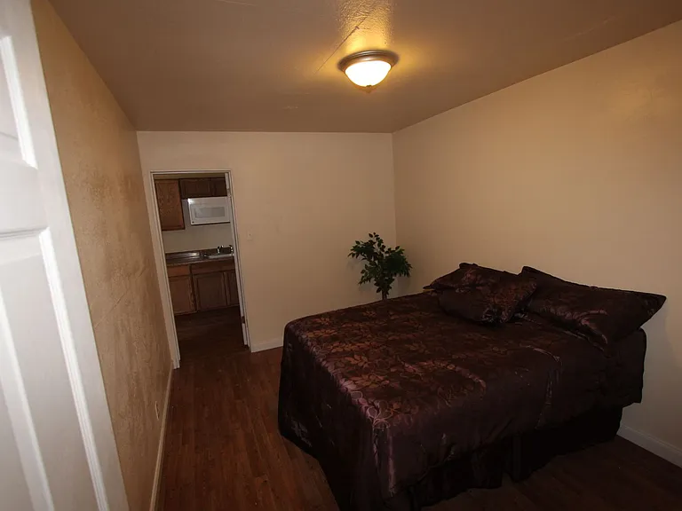 1600 North Ave — Photo 11