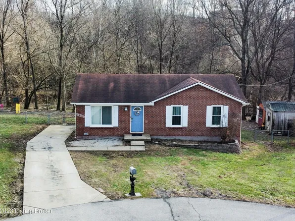 1052 N New Castle Ct, New Castle, KY 40050