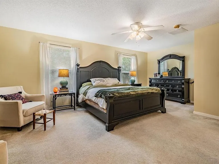 4522 Winding River Way — Photo 15
