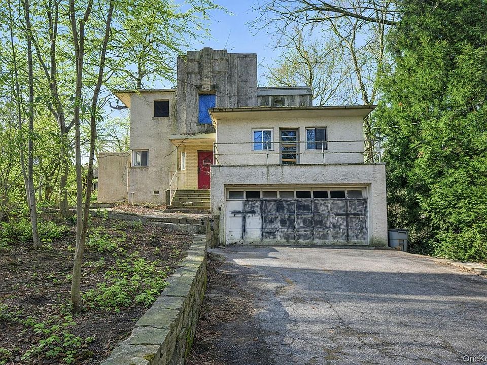 1st image of 150 Burkewood Road