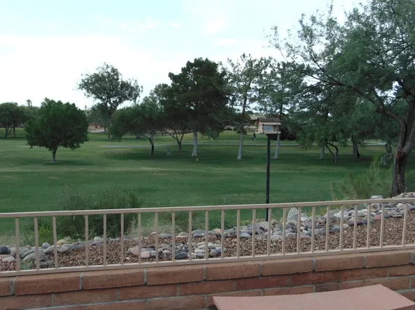 996 W Desert Hills Dr, Green Valley, AZ 85622