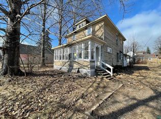 315 W 5th St, Washburn, WI 54891