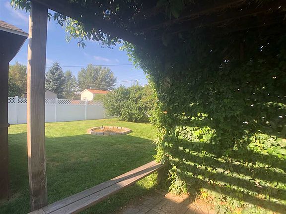 2nd image of 210 Jolley Ave