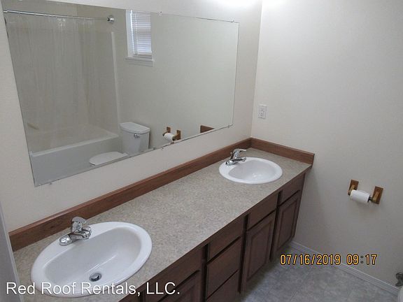 5th image of 2511 S Ainsworth Ave
