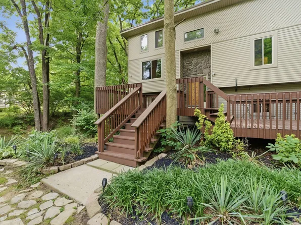 107 Woodlane Cir, Lawrenceburg, KY 40342