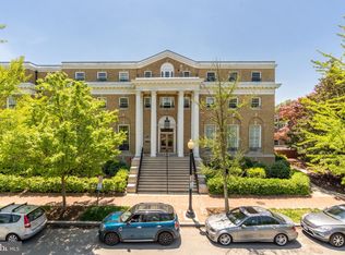 3052 R St NW #306, Washington, DC 20007