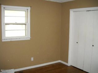 4088 Parkview Dr, Frontenac, KS 66763