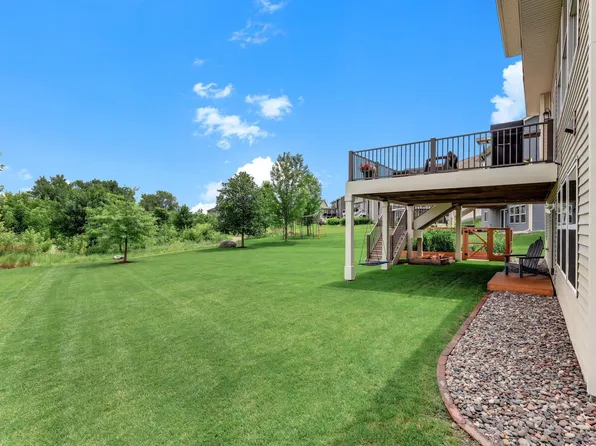 2232 Sorrel Ct, Victoria, MN 55386