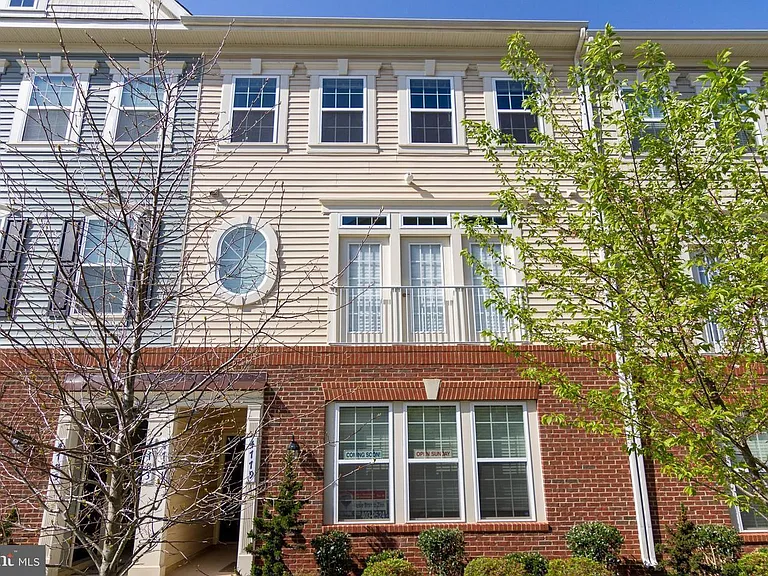 4884 Dane Ridge Cir — Photo 1