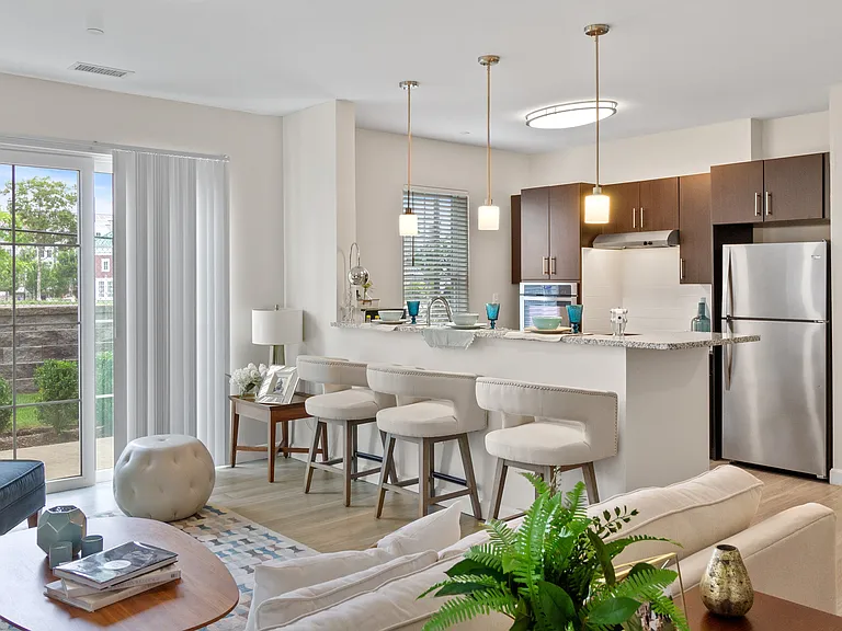 Cirrus Apartments — Photo 5
