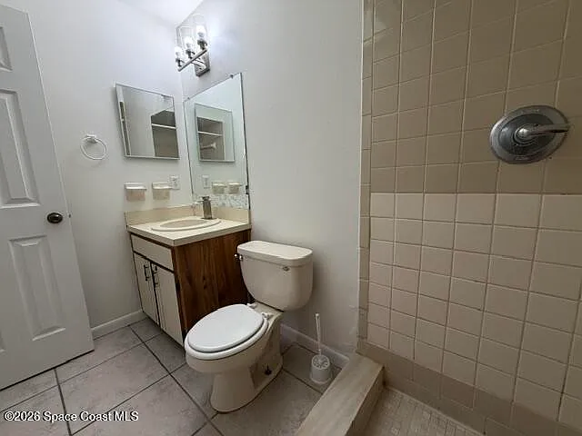 813 Poinciana St — Photo 10
