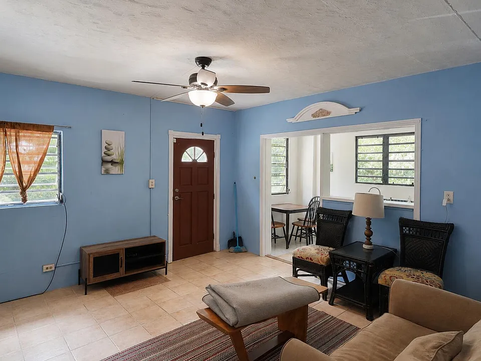 2E-24A Caret Bay Villas