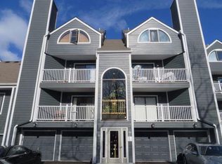 41 Triumph Ct, East Rutherford, NJ 07073