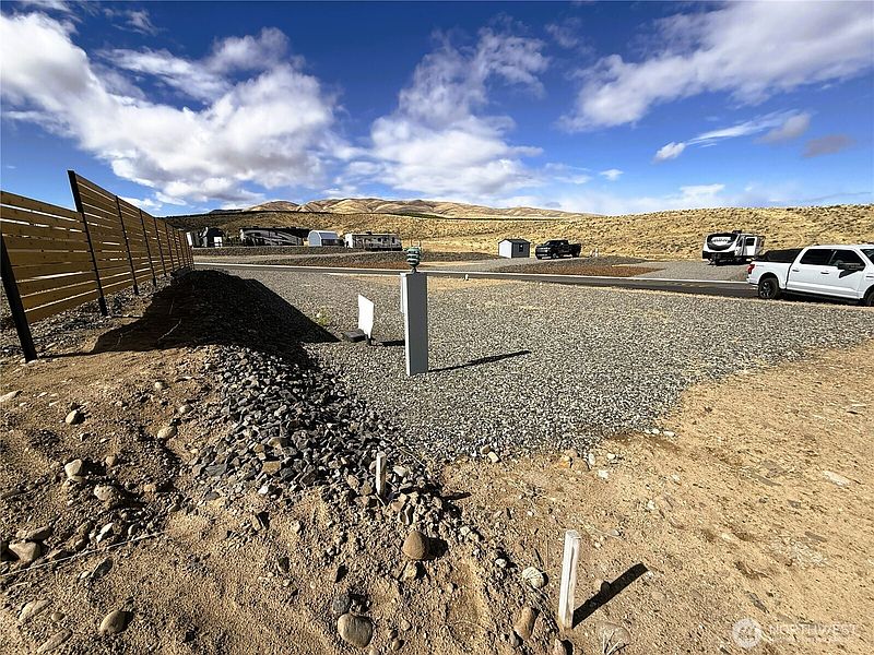 5th image of 1769 Naches Wenas Rd #75