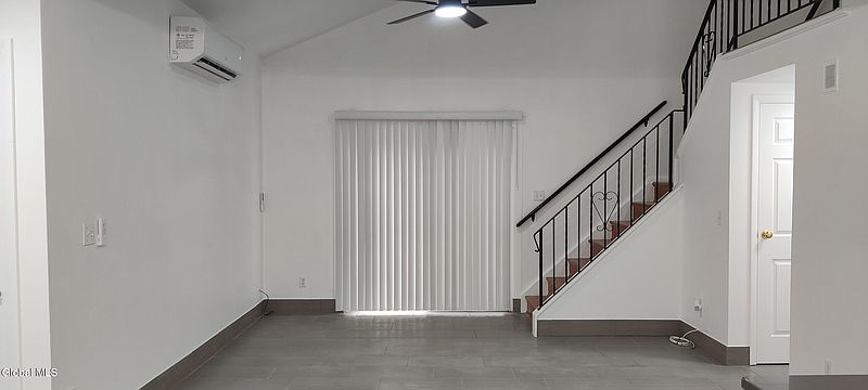 3rd image of 24 Arrow Wood Place