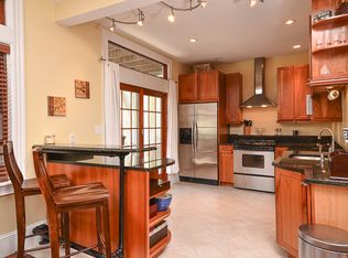118 Perkins St #1, Somerville, MA 02145