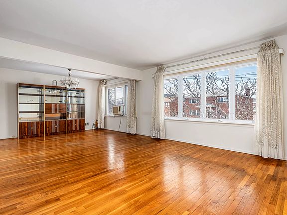 4th image of 16439 86th St