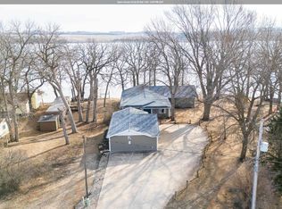 20560 232nd Ave, Milford, IA 51351