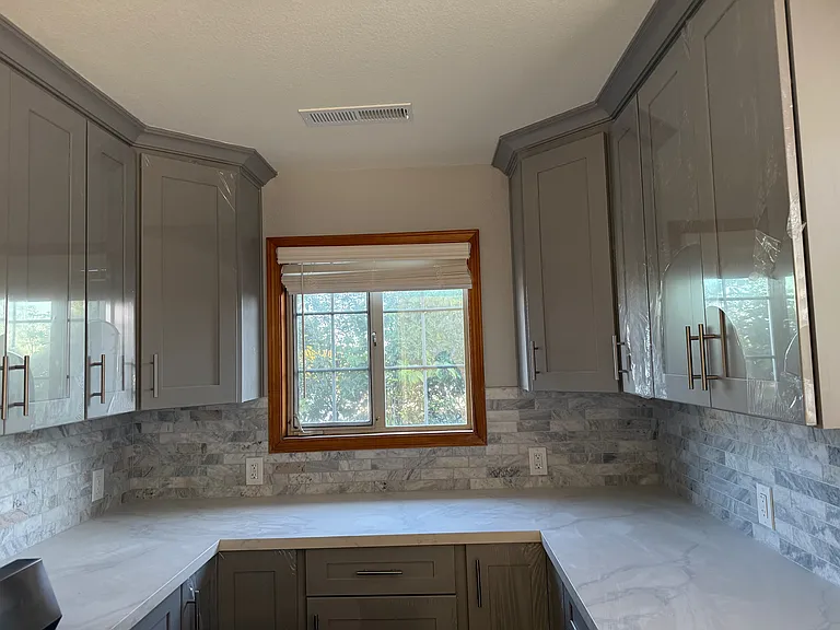 235A Peyton St — Photo 7