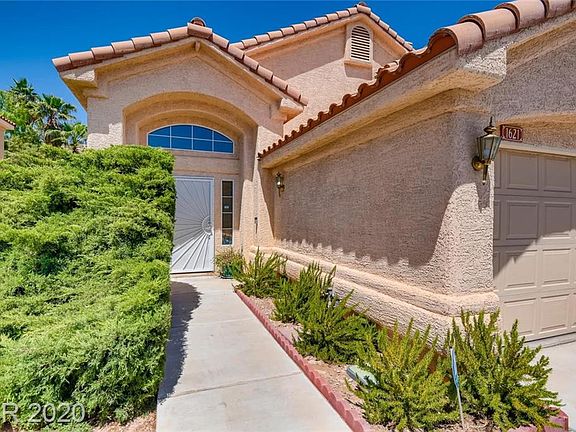 4th image of 1621 Royal Canyon Dr