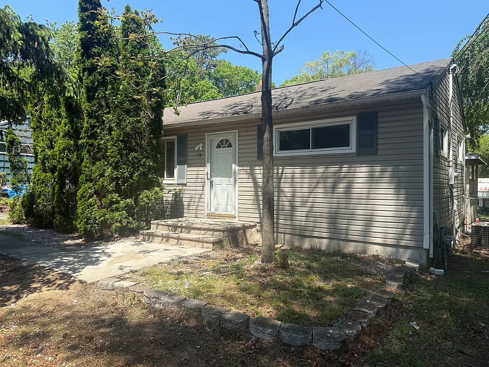 1st image of 19 Ronald Rd